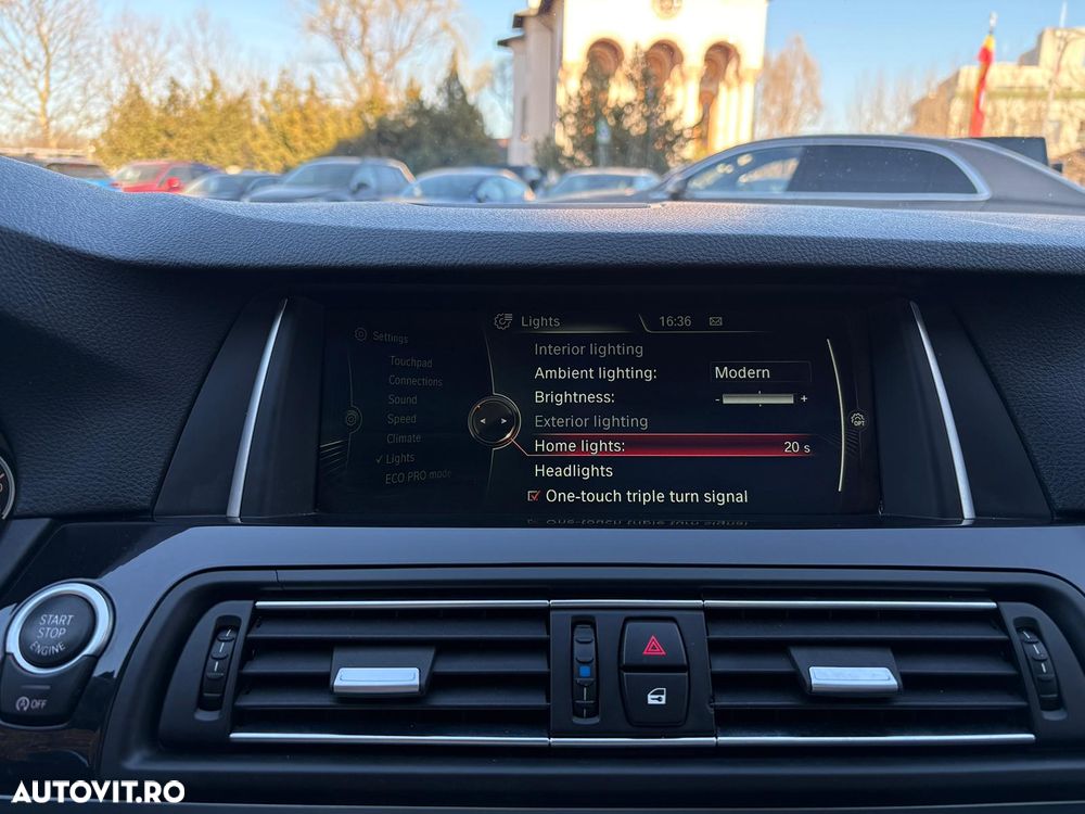 BMW Seria 5 525d xDrive Sport-Aut. - 23