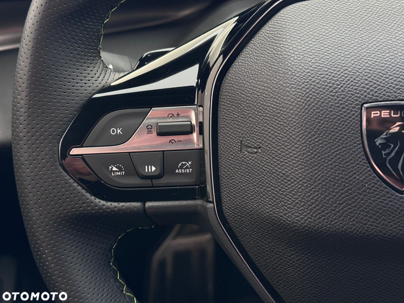Peugeot 308 1.2 PureTech GT S&S EAT8 - 21