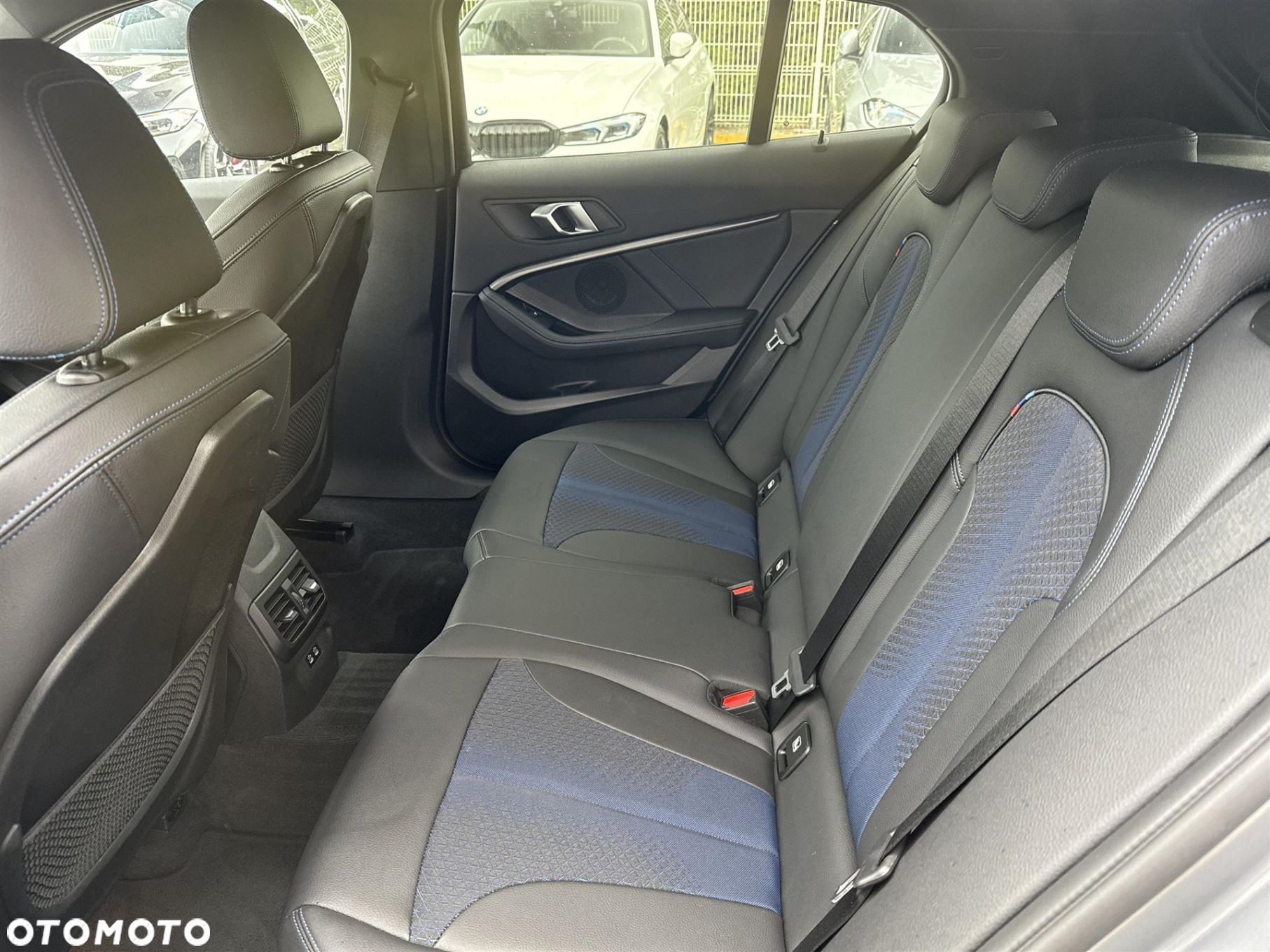 BMW Seria 1 118d - 13