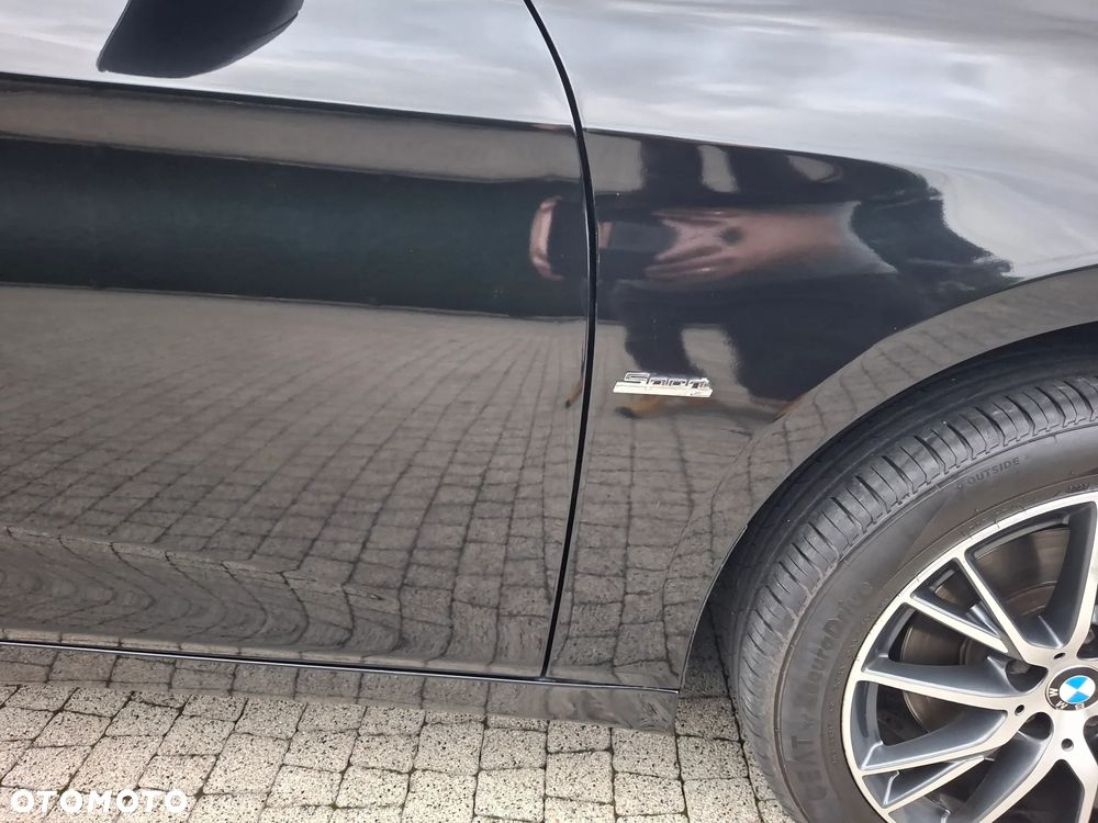 BMW Seria 2 218i Sport Line - 9