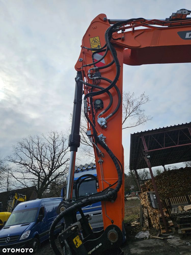 Doosan dx160 - 8