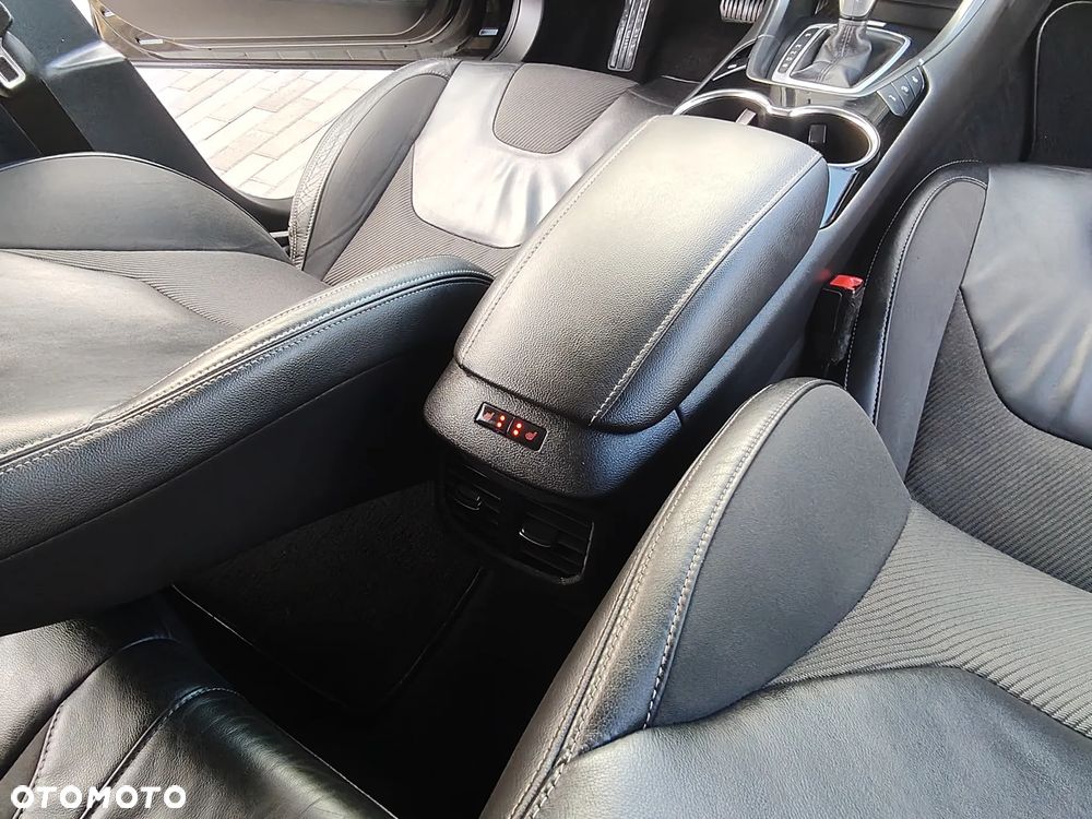 Ford Mondeo 2.0 TDCi STart-Stopp PowerShift-Aut Titanium - 29