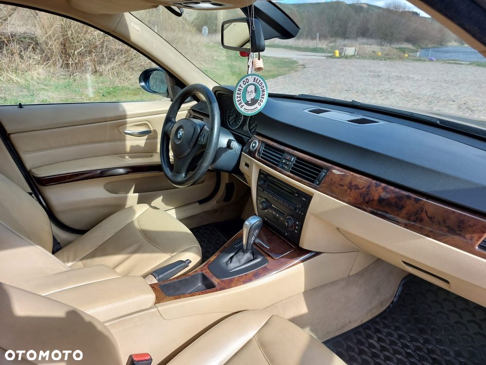 BMW Seria 3 - 10