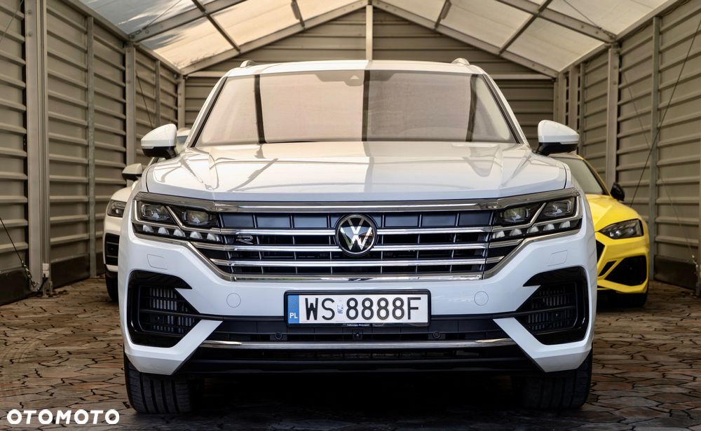 Volkswagen Touareg 3.0 V6 TFSI 4Motion R-Line - 2