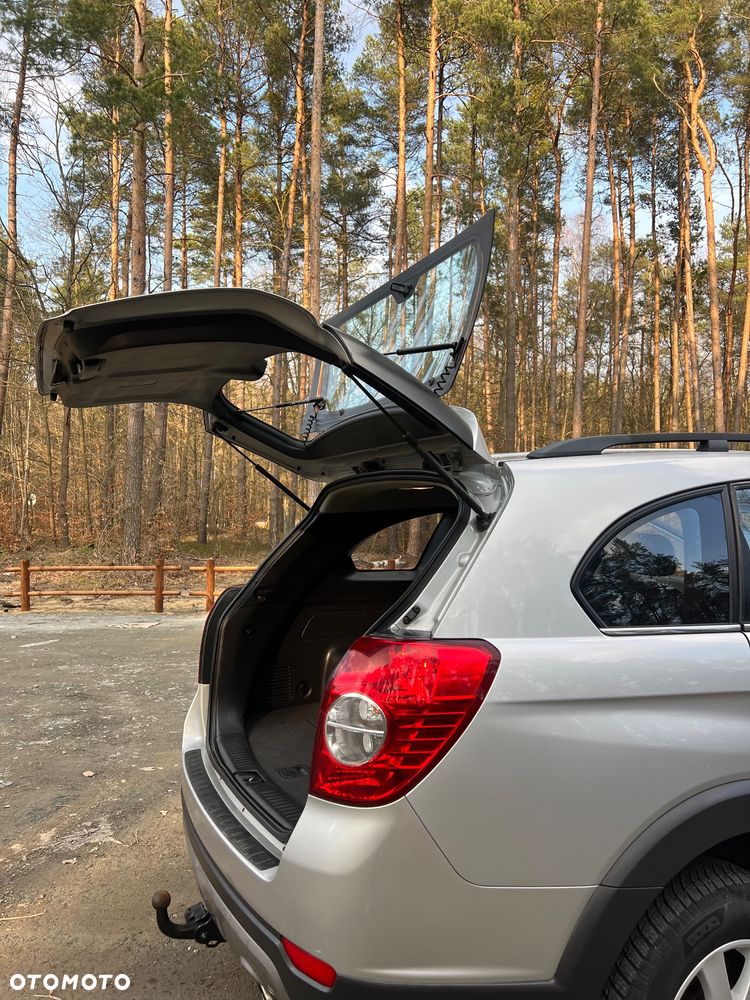 Chevrolet Captiva - 25