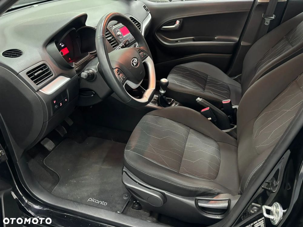 Kia Picanto 1.2 Fifa World Cup Edition - 18