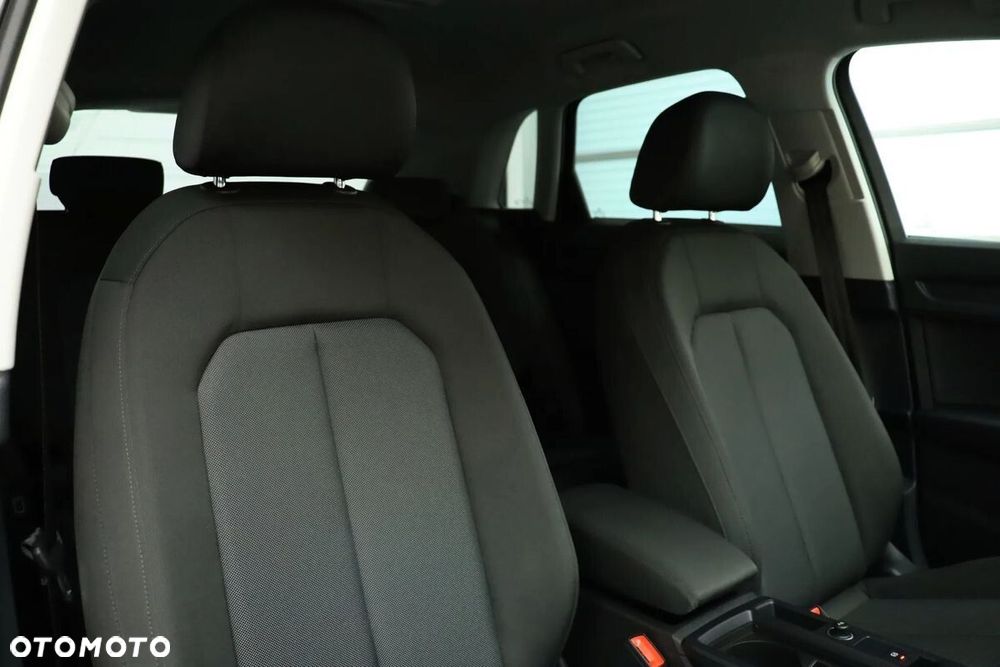 Audi Q3 40 TFSI Quattro S tronic - 13