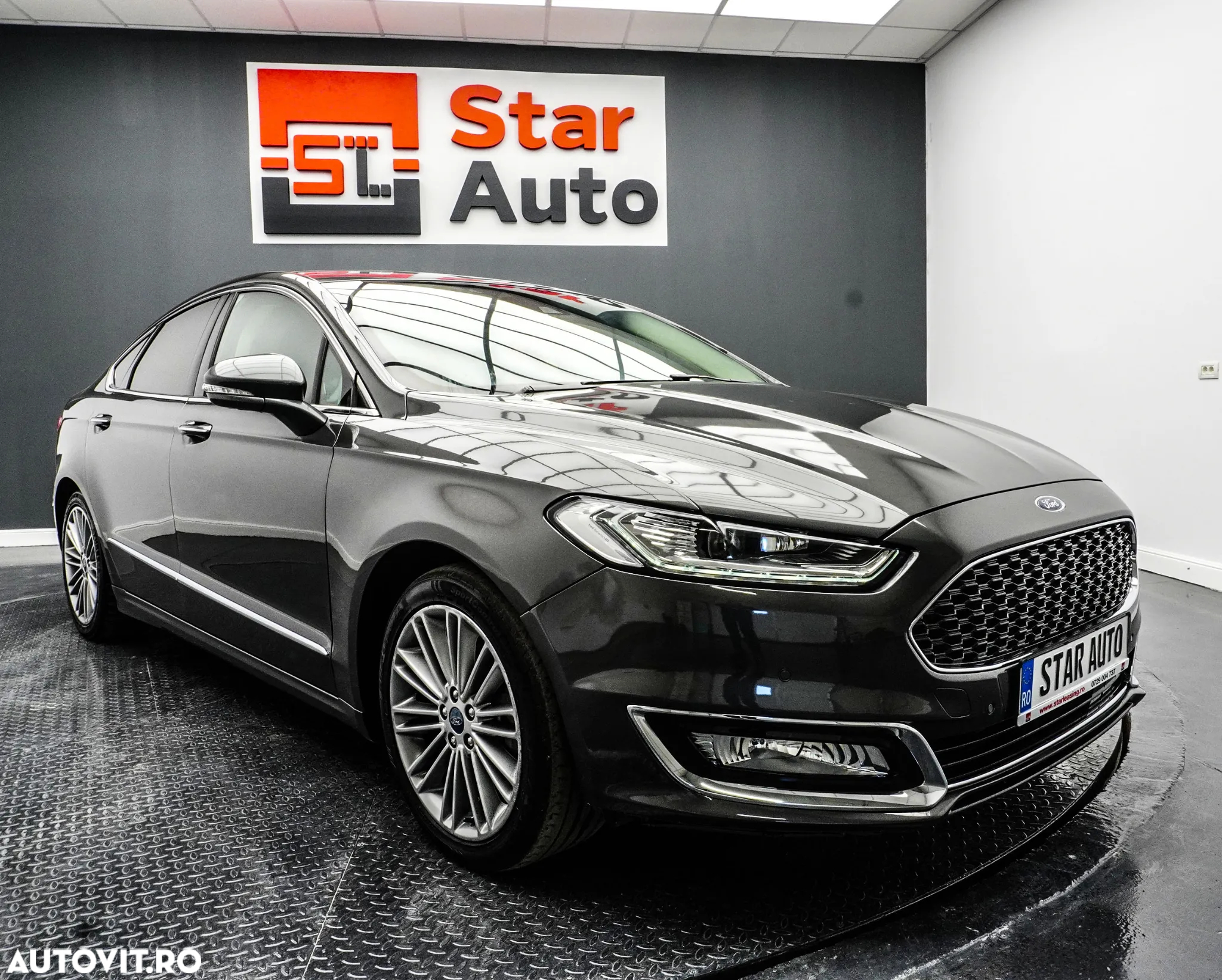 Ford Mondeo Vignale 2.0 Hybrid - 4