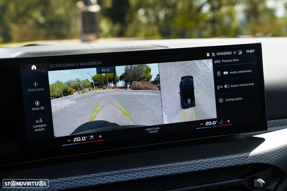 BMW M4 Competition xDrive - 21