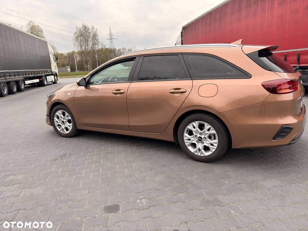 Kia Ceed 1.5 T-GDI OPF Nightline Edition - 2