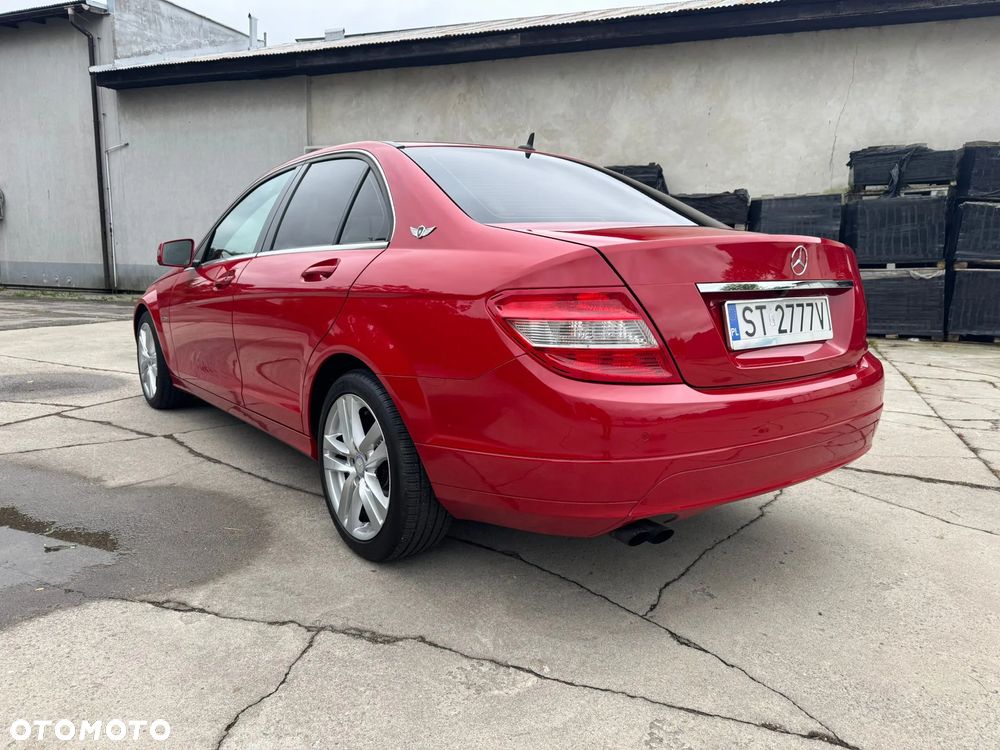 Mercedes-Benz Klasa C 180 T CGI Automatik BlueEFFICIENCY - 4