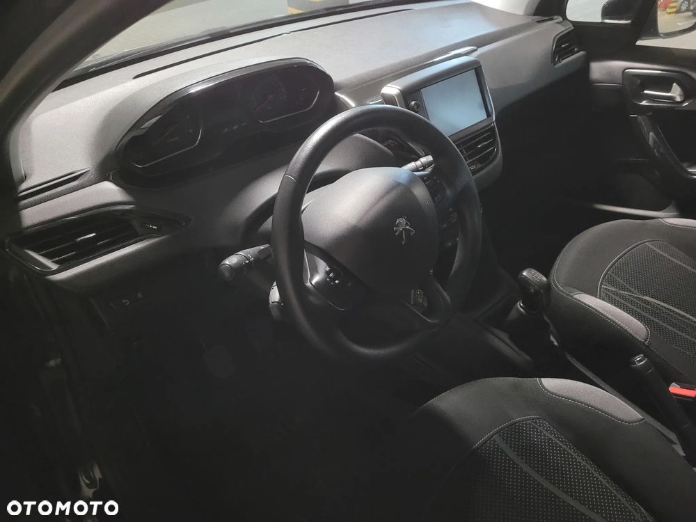 Peugeot 208 1.4 HDi Active - 21