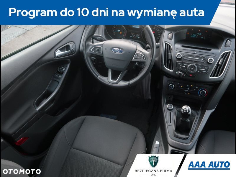 Ford Focus - 8