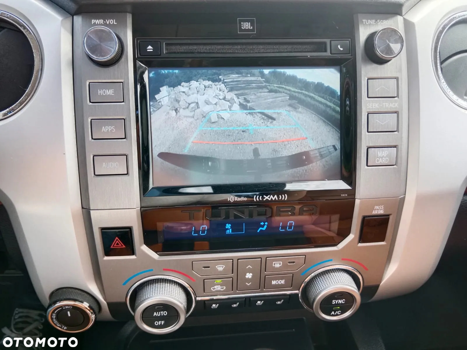 Toyota Tundra - 26