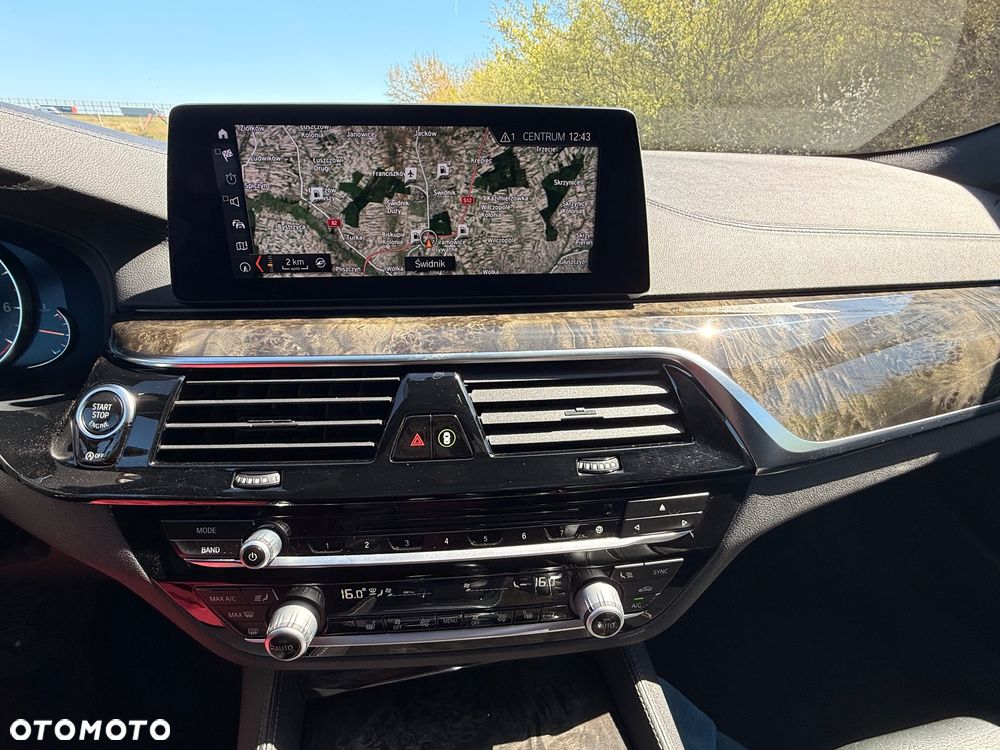 BMW Seria 5 540i M Sport sport - 18