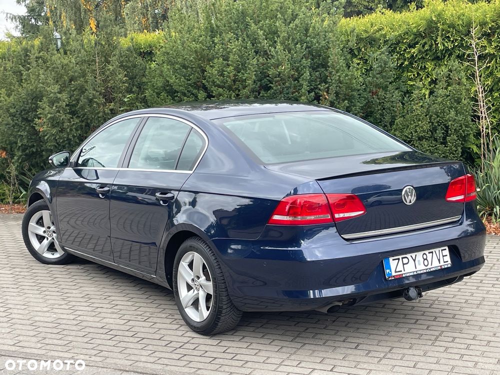 Volkswagen Passat Variant 1.6 TDI BlueMotion - 3
