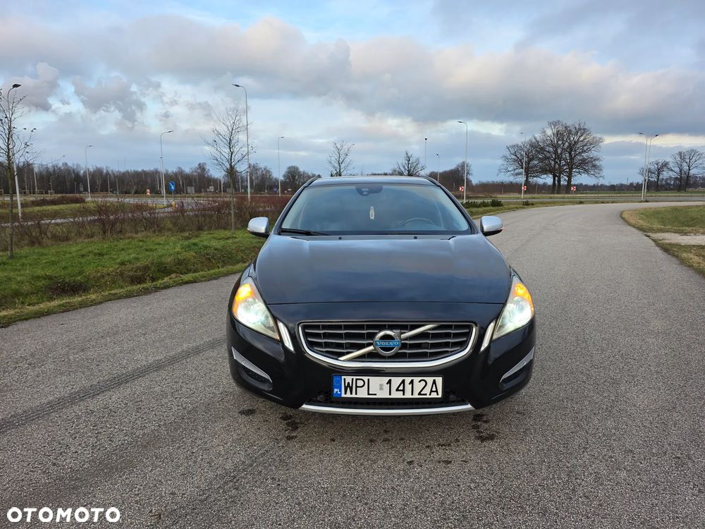 Volvo V60 D4 Geartronic Momentum - 5
