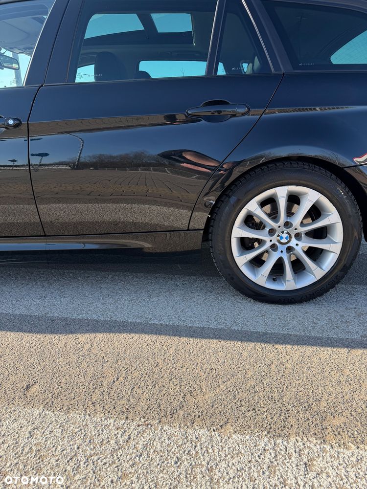 BMW Seria 3 320d - 6