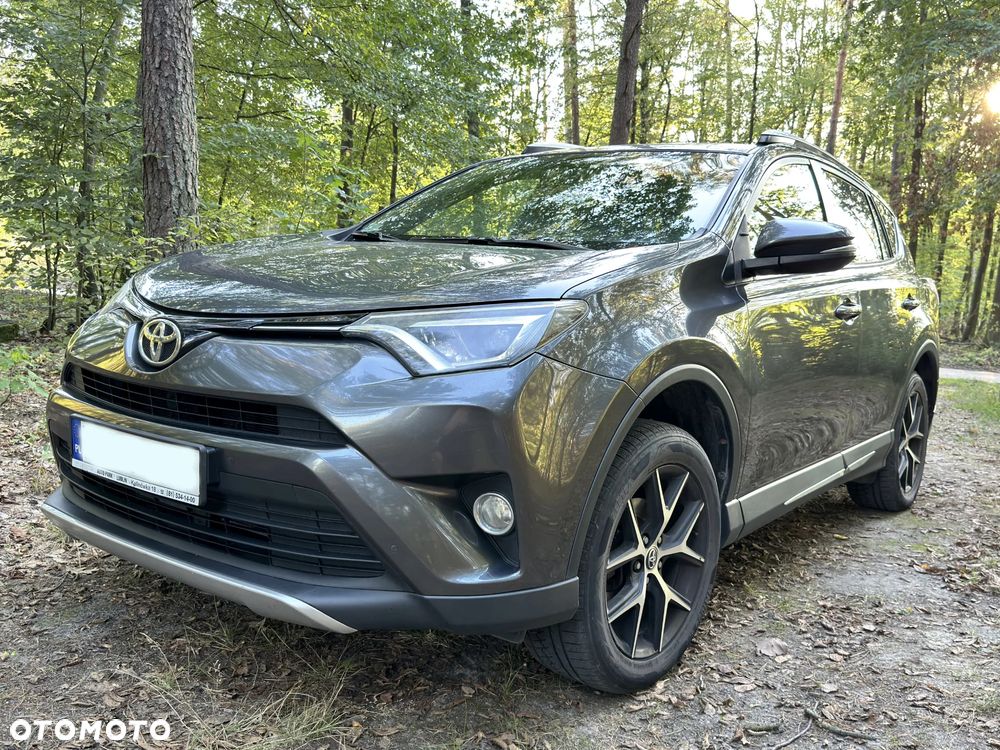 Toyota RAV4 - 5
