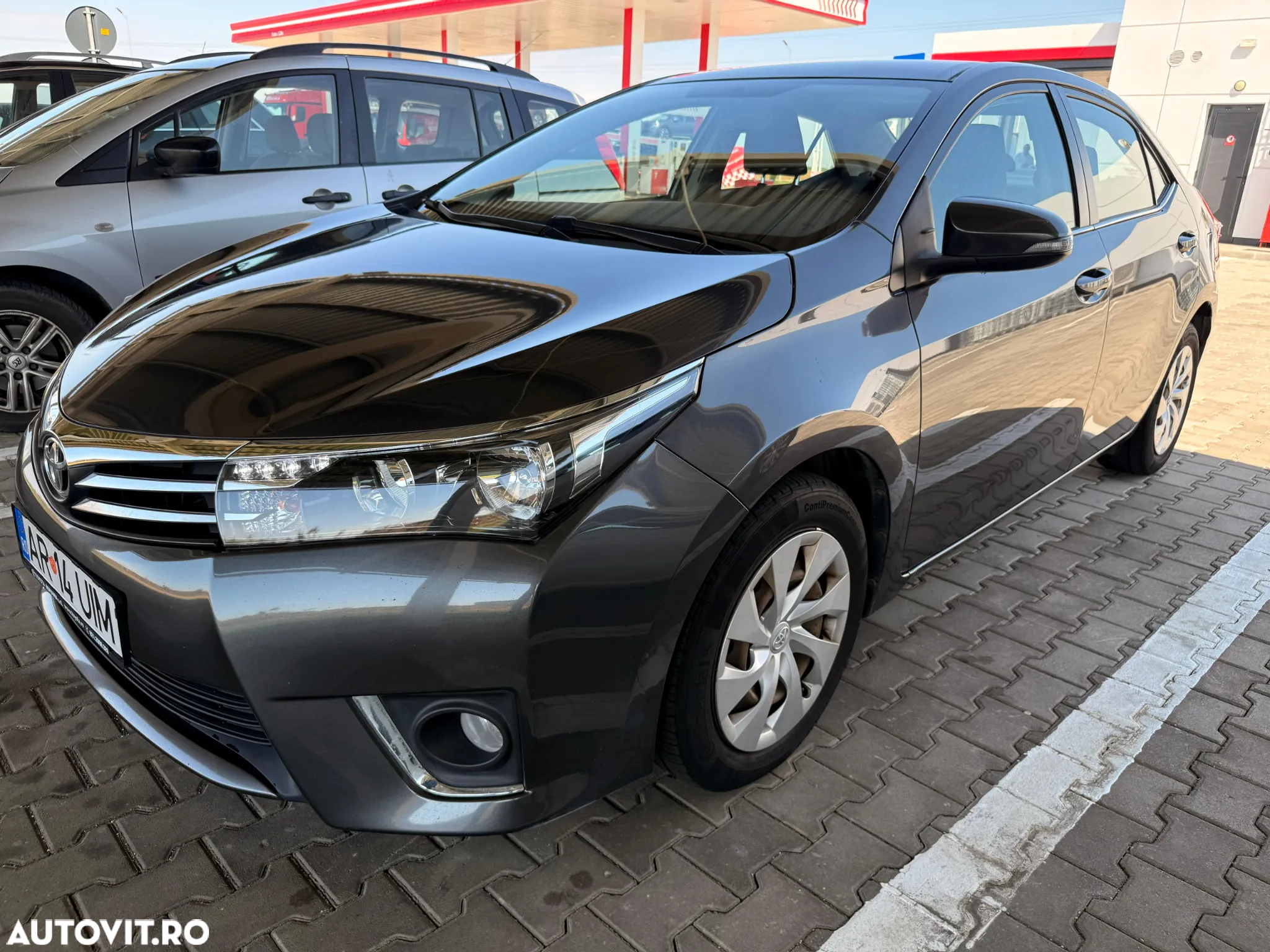 Toyota Corolla 1.6 Luna - 9