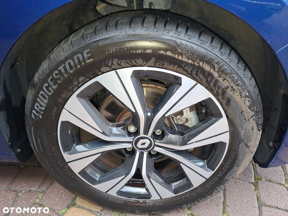 Renault Clio 1.6 E-TECH Techno - 13