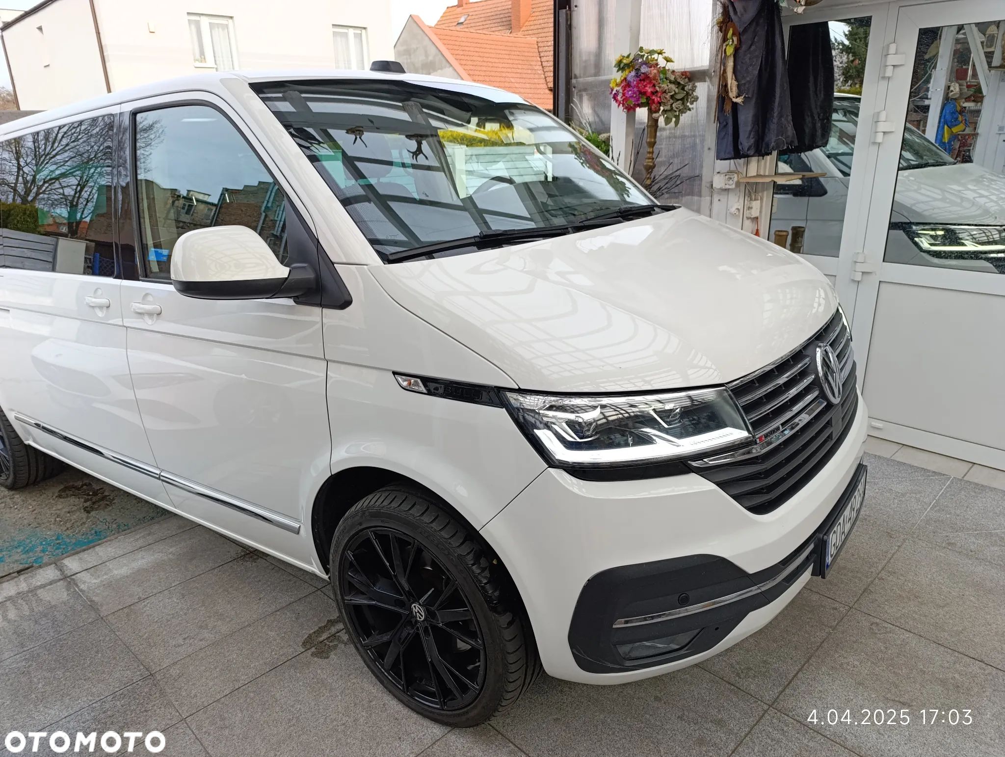 Volkswagen Multivan 2.0 BiTDI L1 Highline 4Motion DSG - 1