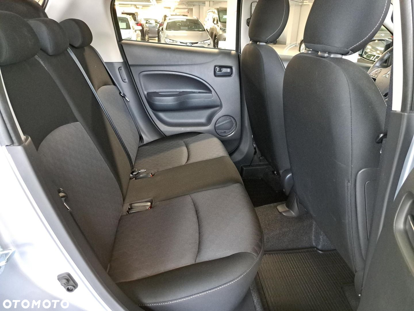 Mitsubishi Space Star 1.2 AS&G Invite CVT - 13