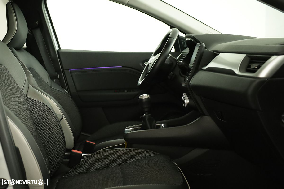 Renault Captur 1.0 TCe Techno Bi-Fuel - 21