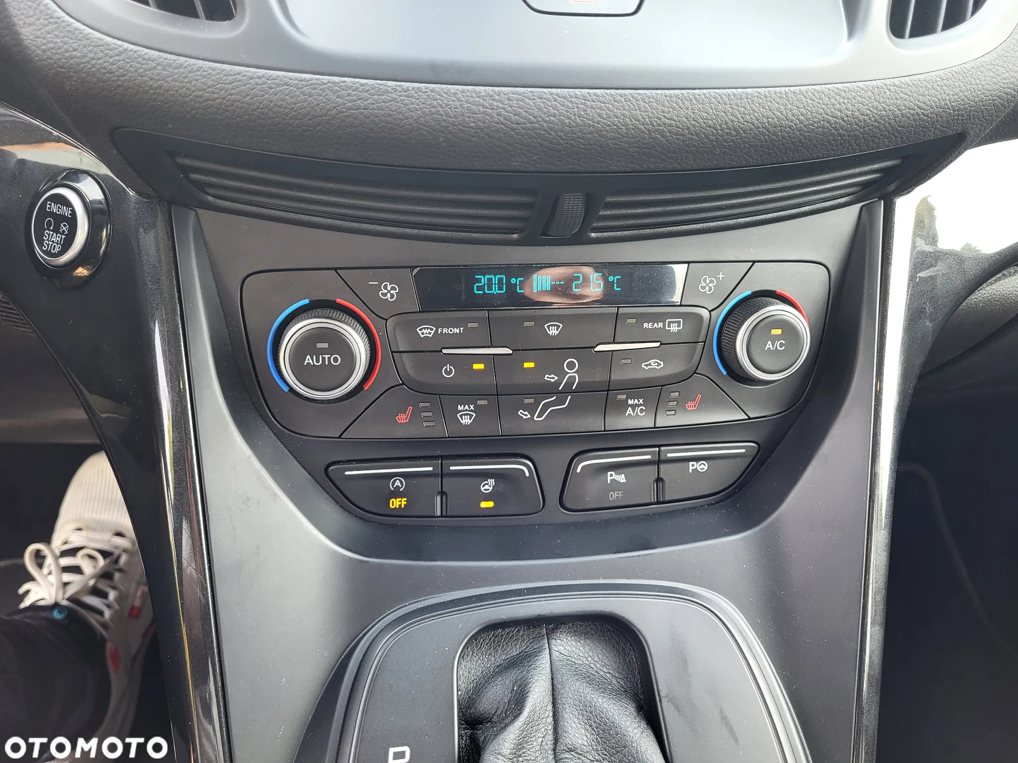 Ford Kuga 2.0 TDCi 4x4 Titanium - 11