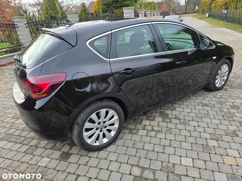 Opel Astra 2.0 CDTI Enjoy - 4