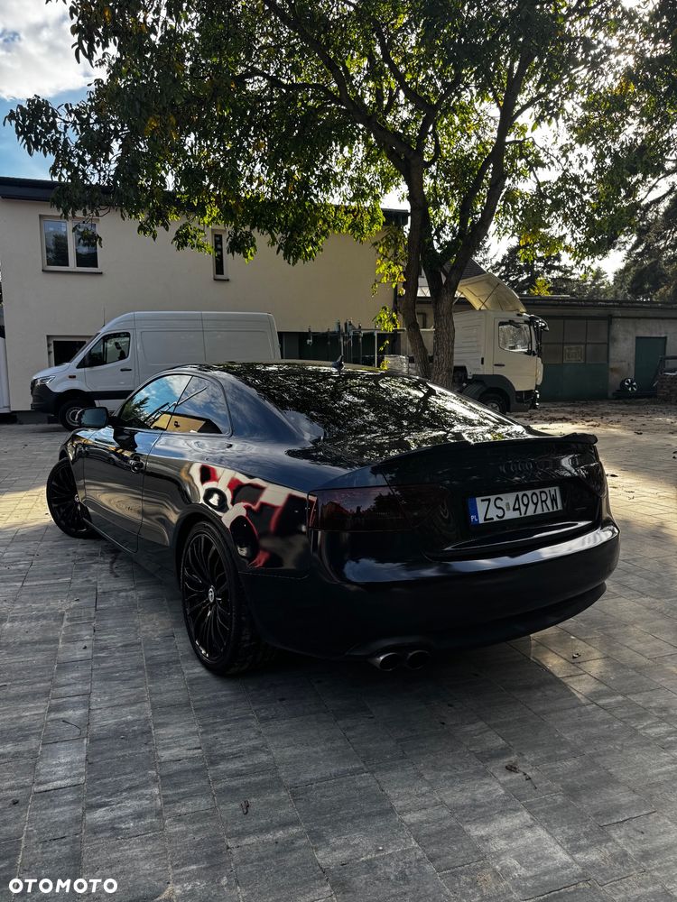 Audi A5 Coupé 2010 photo 3