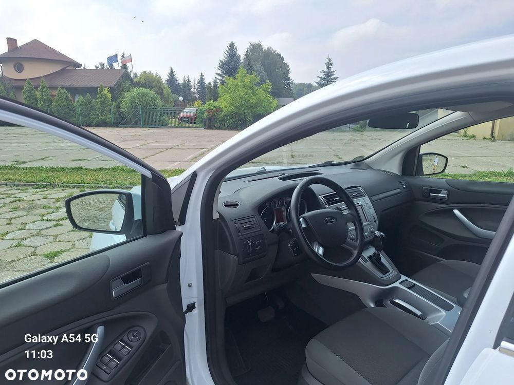 Ford Kuga 2.0 TDCi 4x4 Titanium - 17