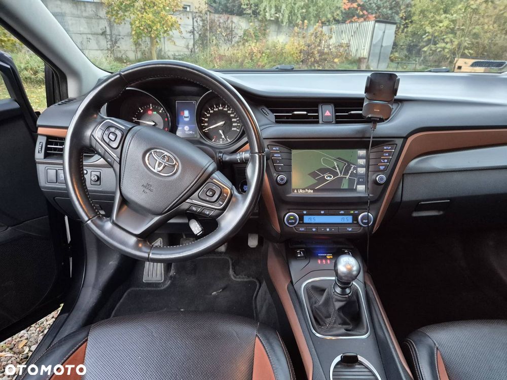 Toyota Avensis 2.0 D-4D Prestige - 7