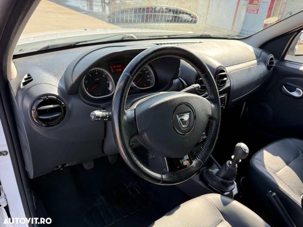Dacia Duster 1.5 dCi 4x2 Laureate - 23