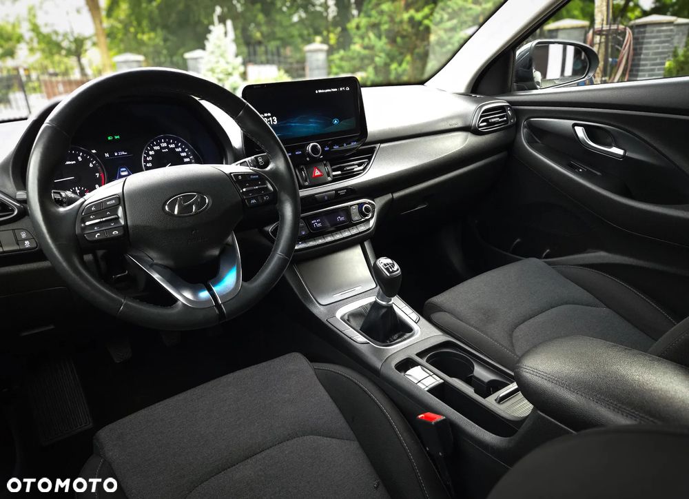 Hyundai i30 1.0 T-GDI GO Plus - 21