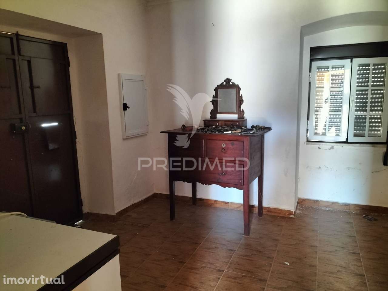 Villa em Vaiamonte para recuperar, com pátio e quintal - Grande imagem: 4/14