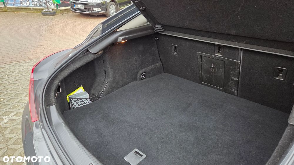 Opel Insignia 1.6 T Cosmo - 17