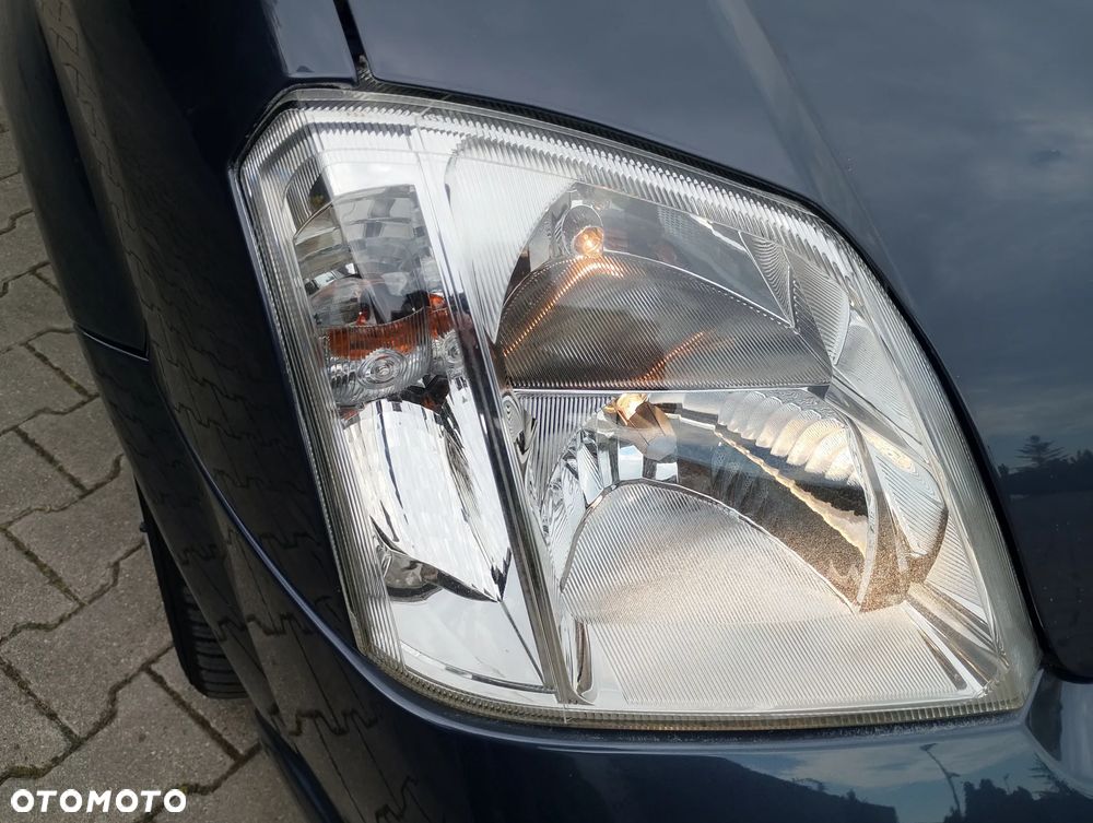 Opel Meriva 1.6 16V - 10
