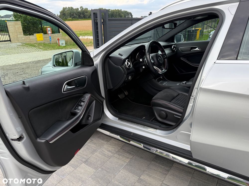 Mercedes-Benz GLA 200 7G-DCT AMG Line - 5