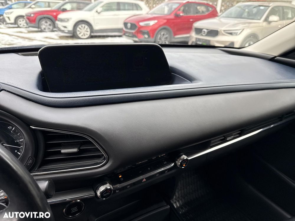 Mazda CX-30 X180 MHEV AWD 6AT GT Plus - 24