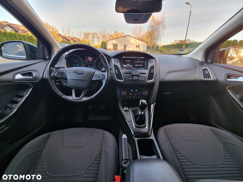 Ford Focus 2.0 TDCi Titanium ASS - 15