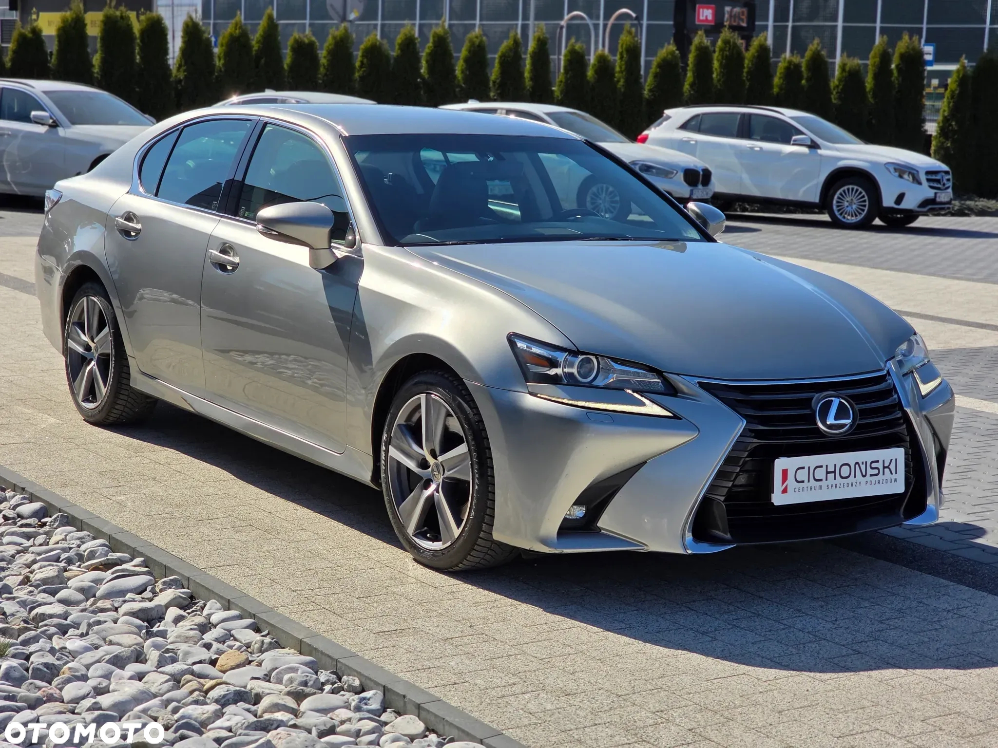 Lexus GS 200t / 300 F Sport - 5