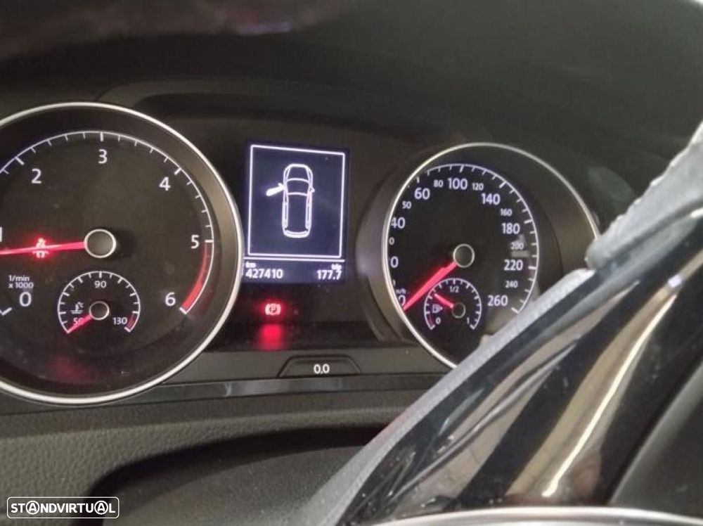 VW Golf Variant - 5