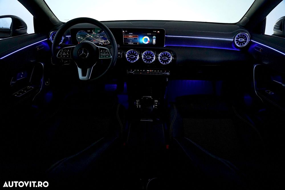 Mercedes-Benz CLA - 21