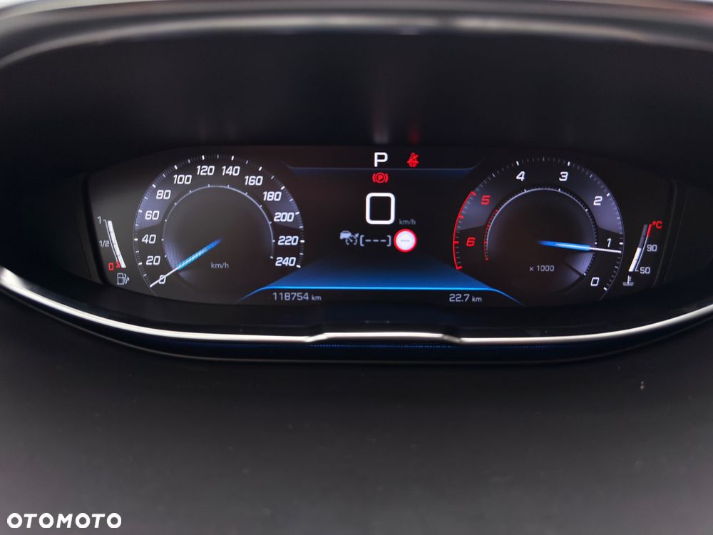 Peugeot 3008 - 11