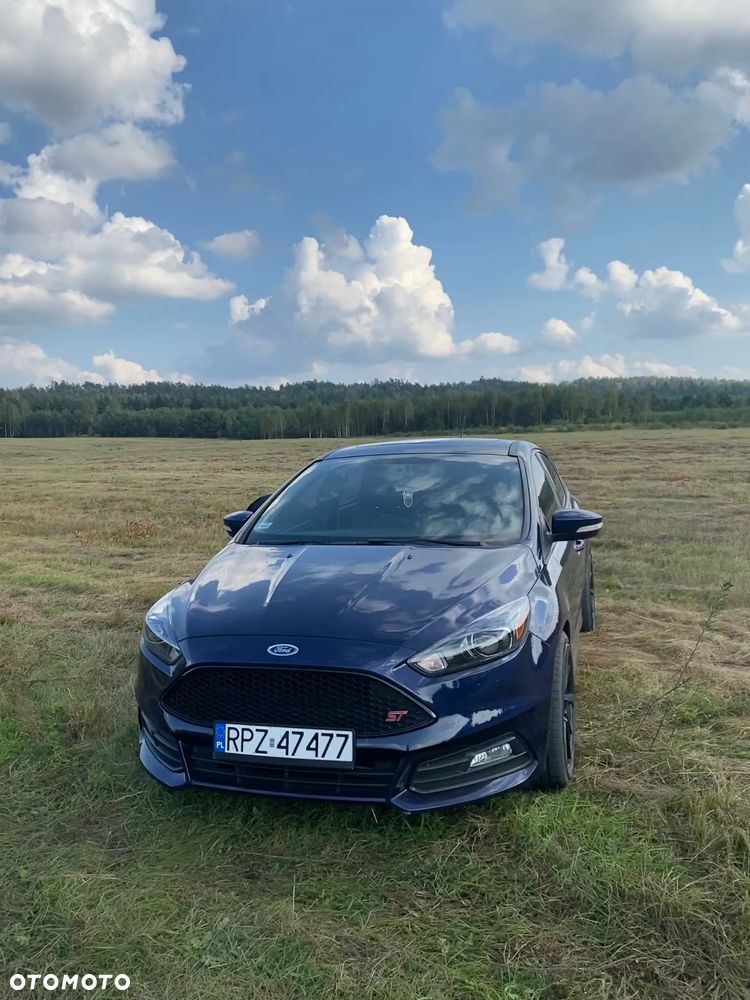 Ford Focus 2.0 EcoBoost ST-2 - 17