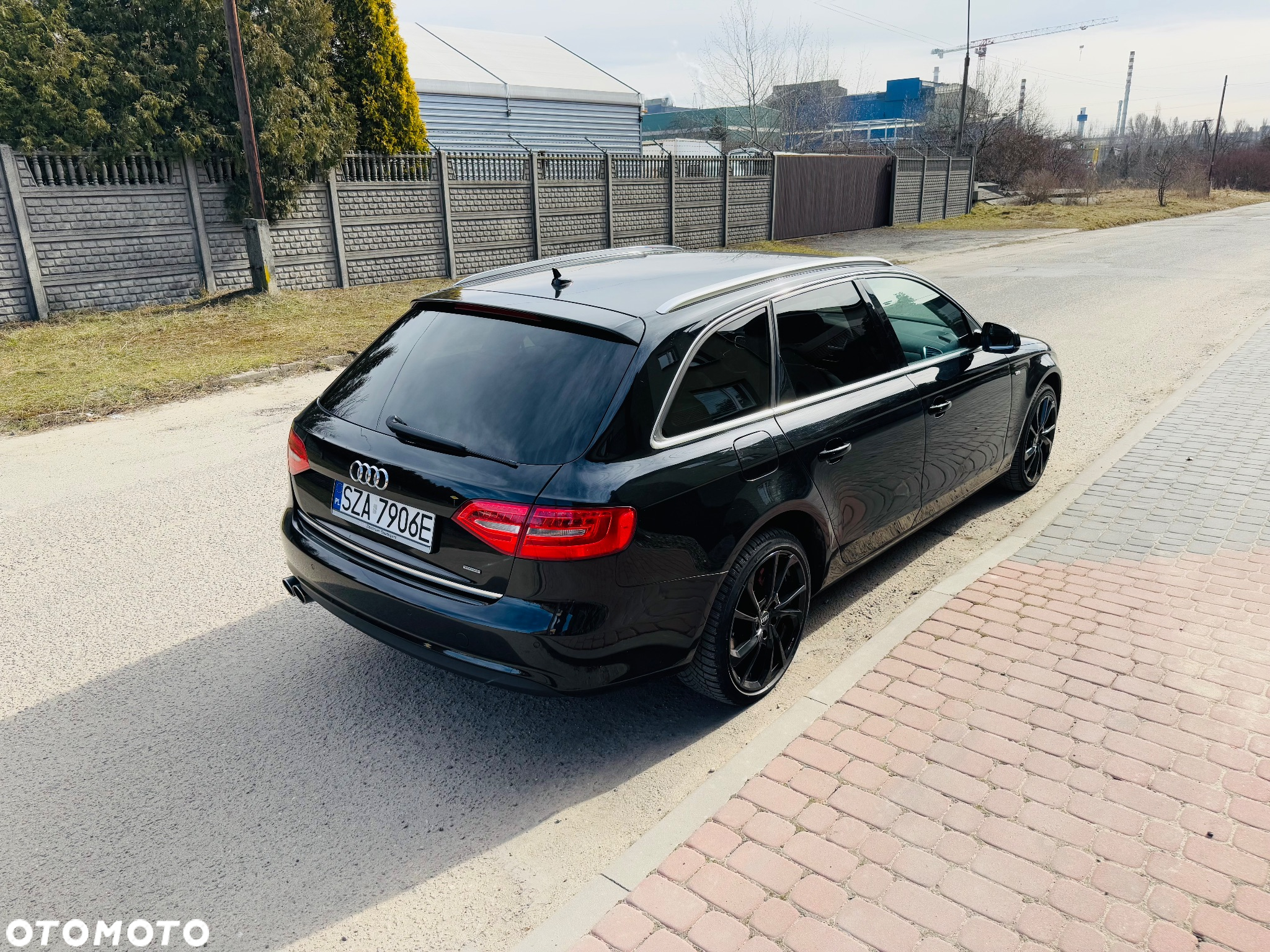 Audi A4 Avant 2.0 TDI DPF multitronic Attraction - 17