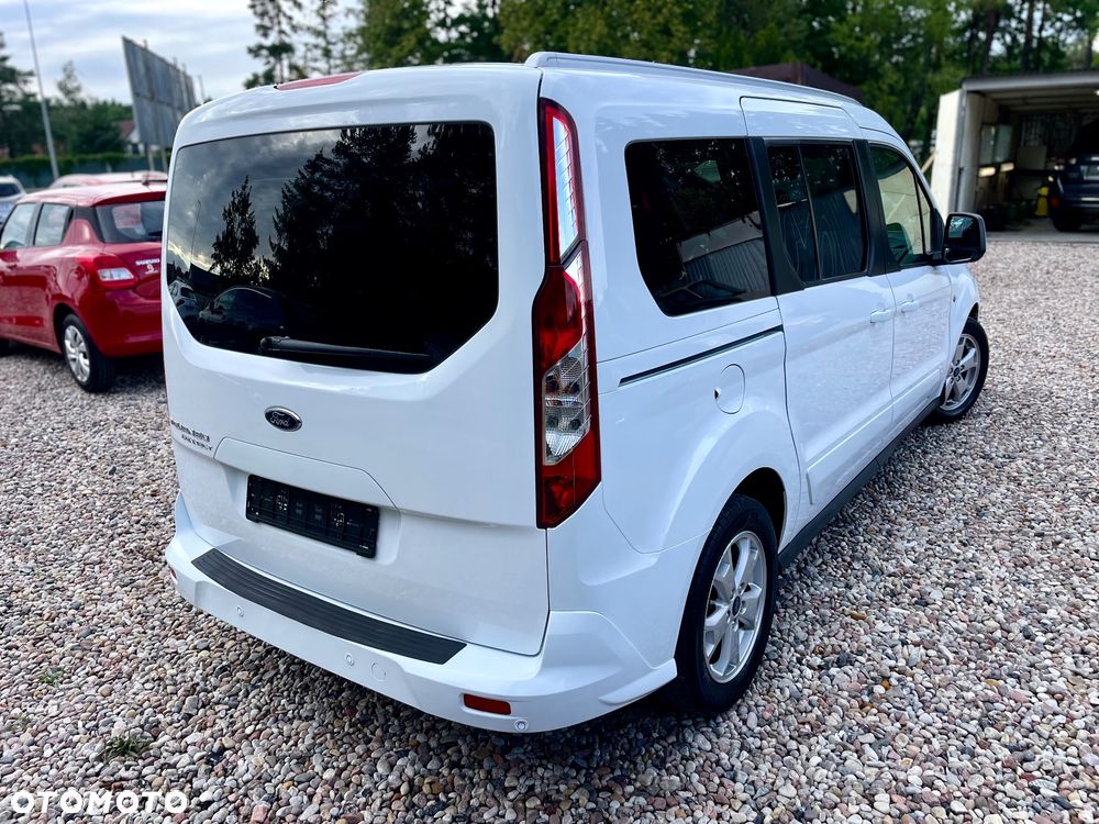 Ford Tourneo Connect Grand - 6