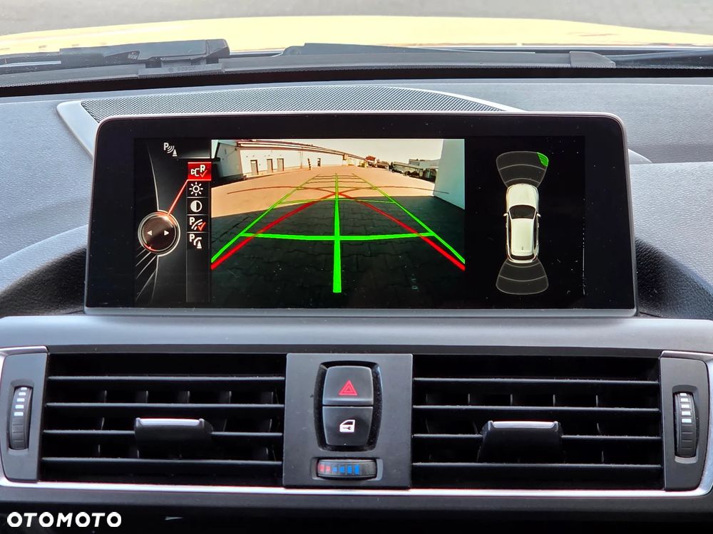 BMW Seria 1 120d M Sport sport - 32