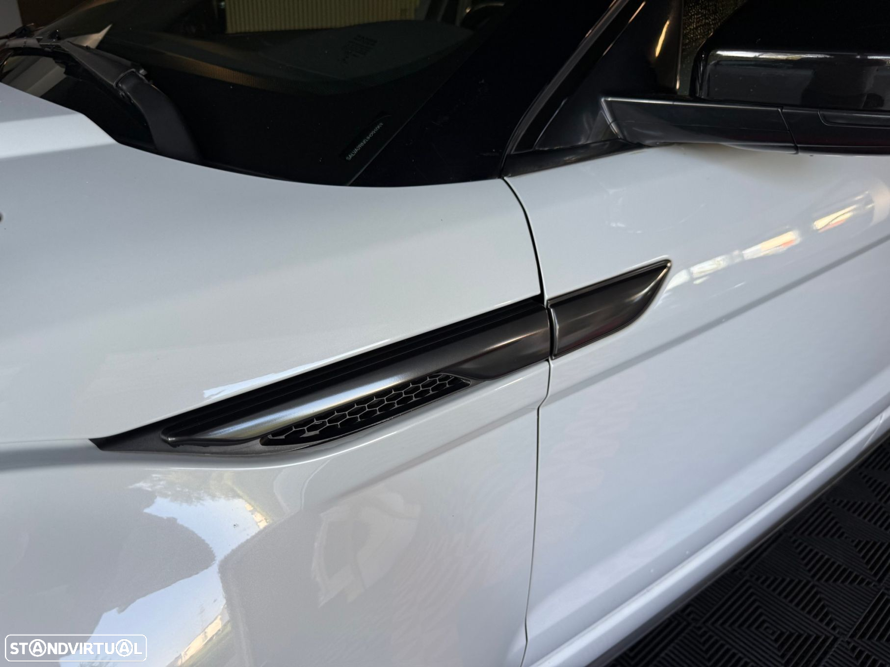 Land Rover Range Rover Evoque 2.0 TD4 SE Dynamic Auto - 13